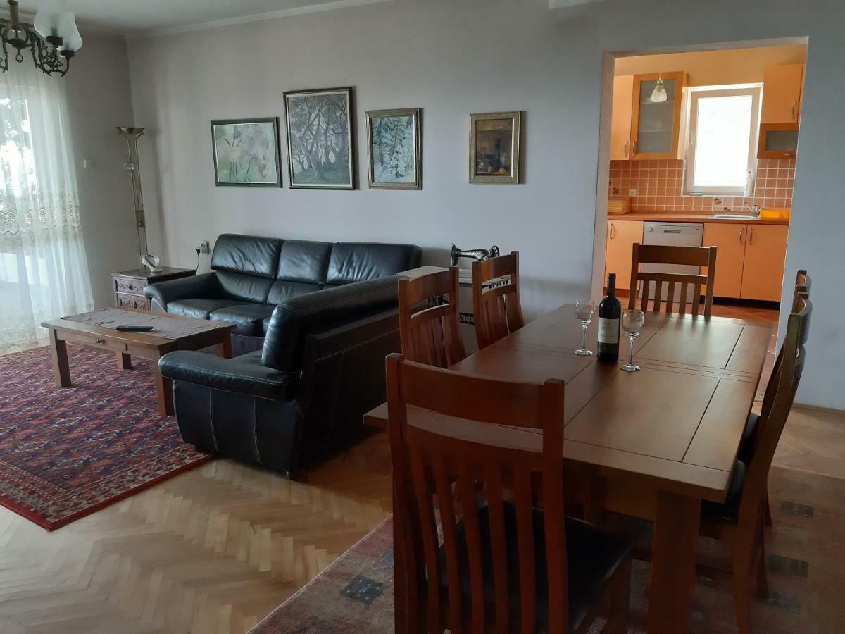 Vesna Apartments ウルツィニ エクステリア 写真