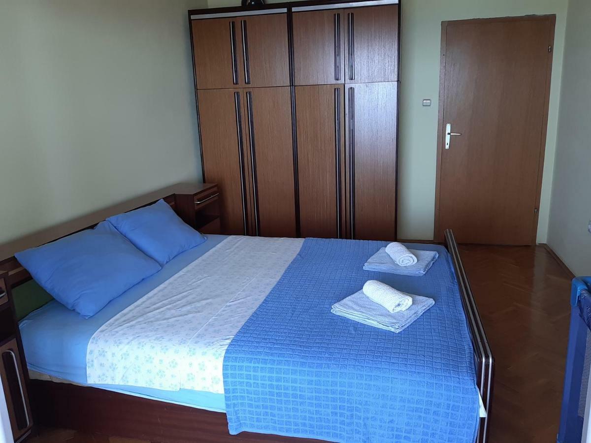 Vesna Apartments ウルツィニ エクステリア 写真
