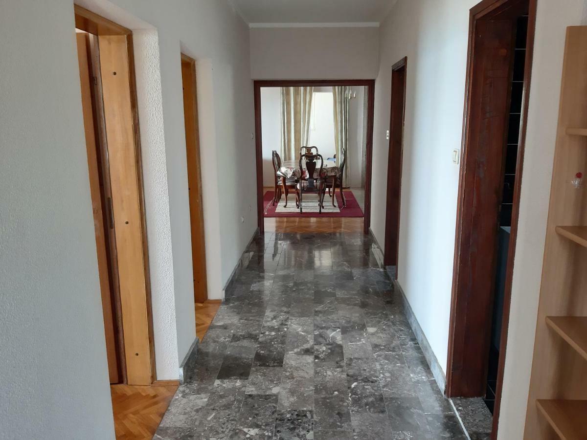 Vesna Apartments ウルツィニ エクステリア 写真